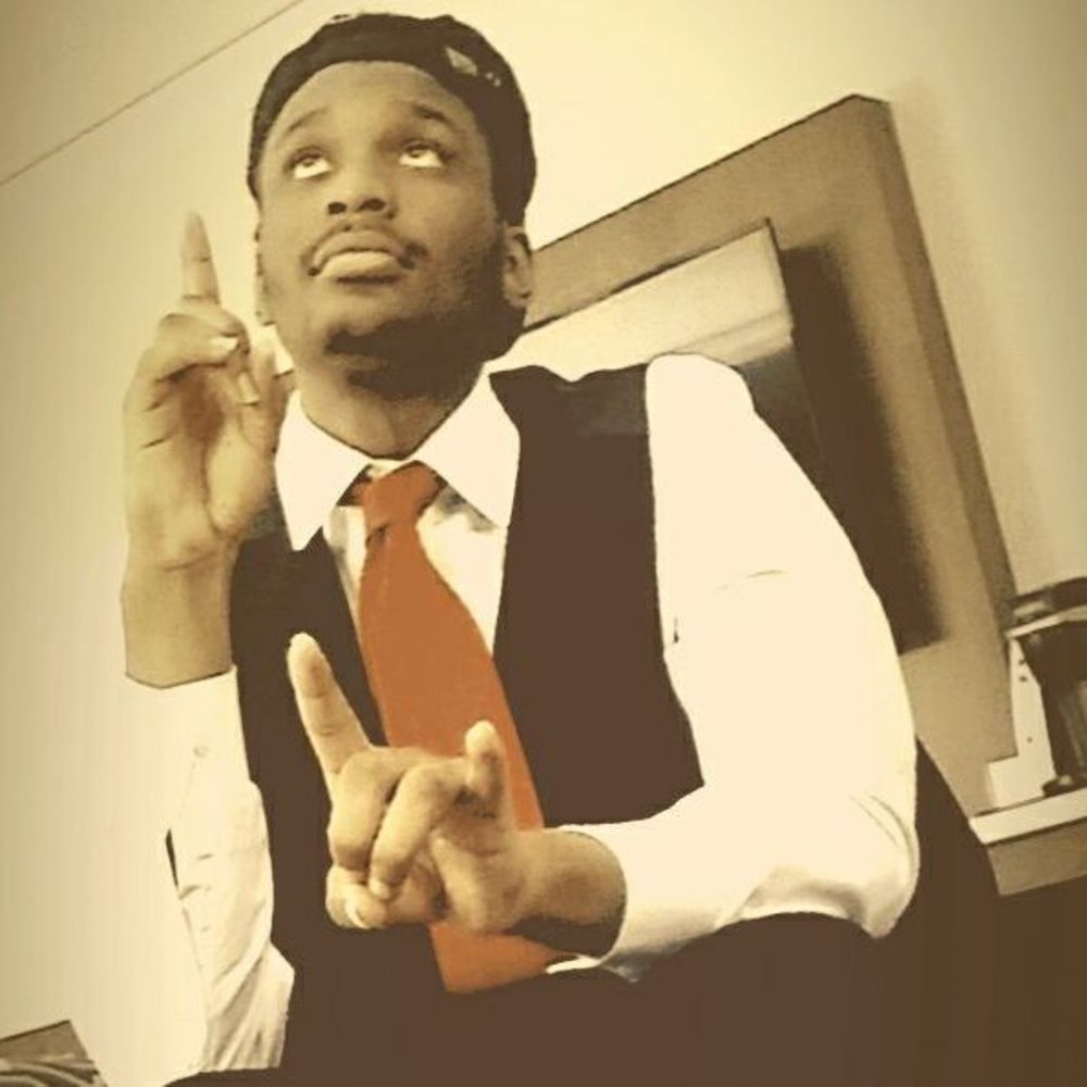 Meet your Posher, Mic